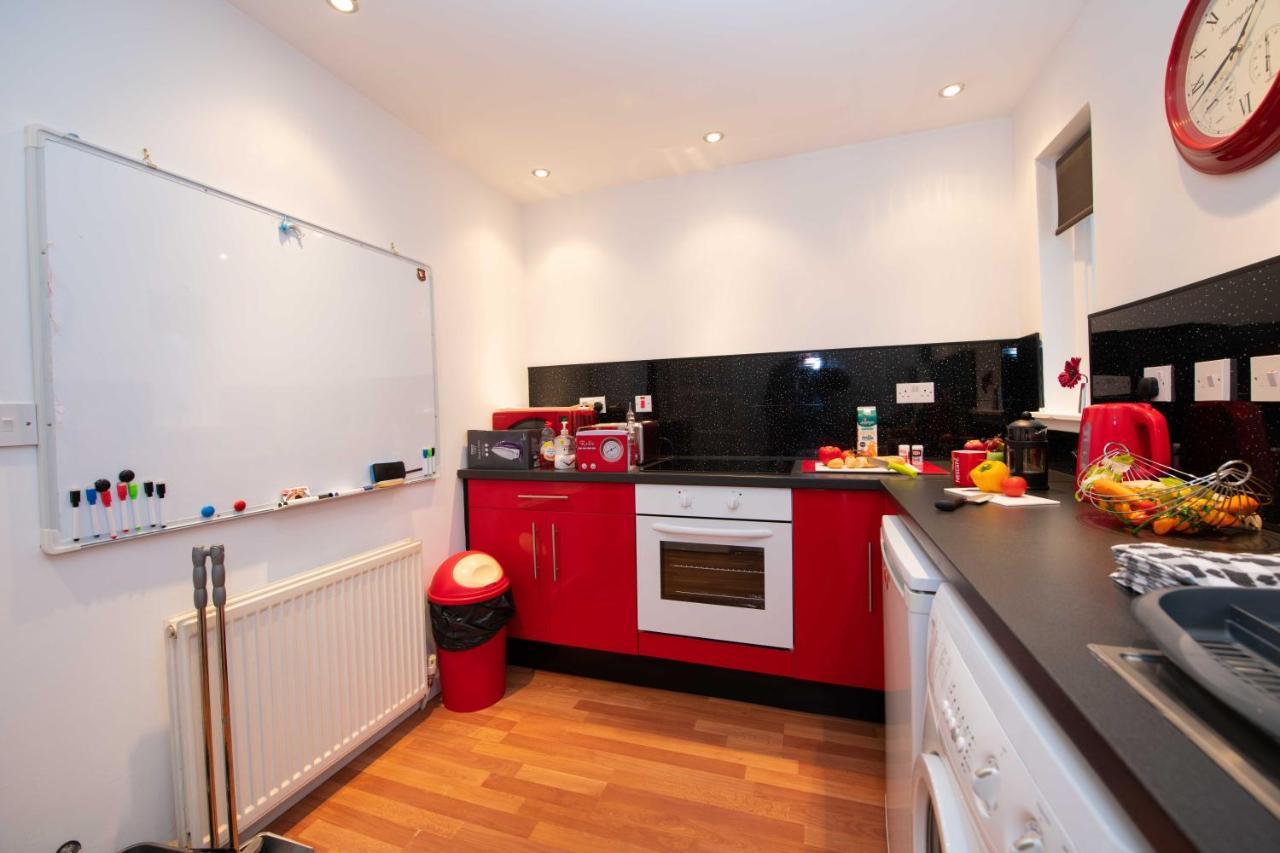 Premier - Chapel Apartment With Driveway! Cleland Екстер'єр фото